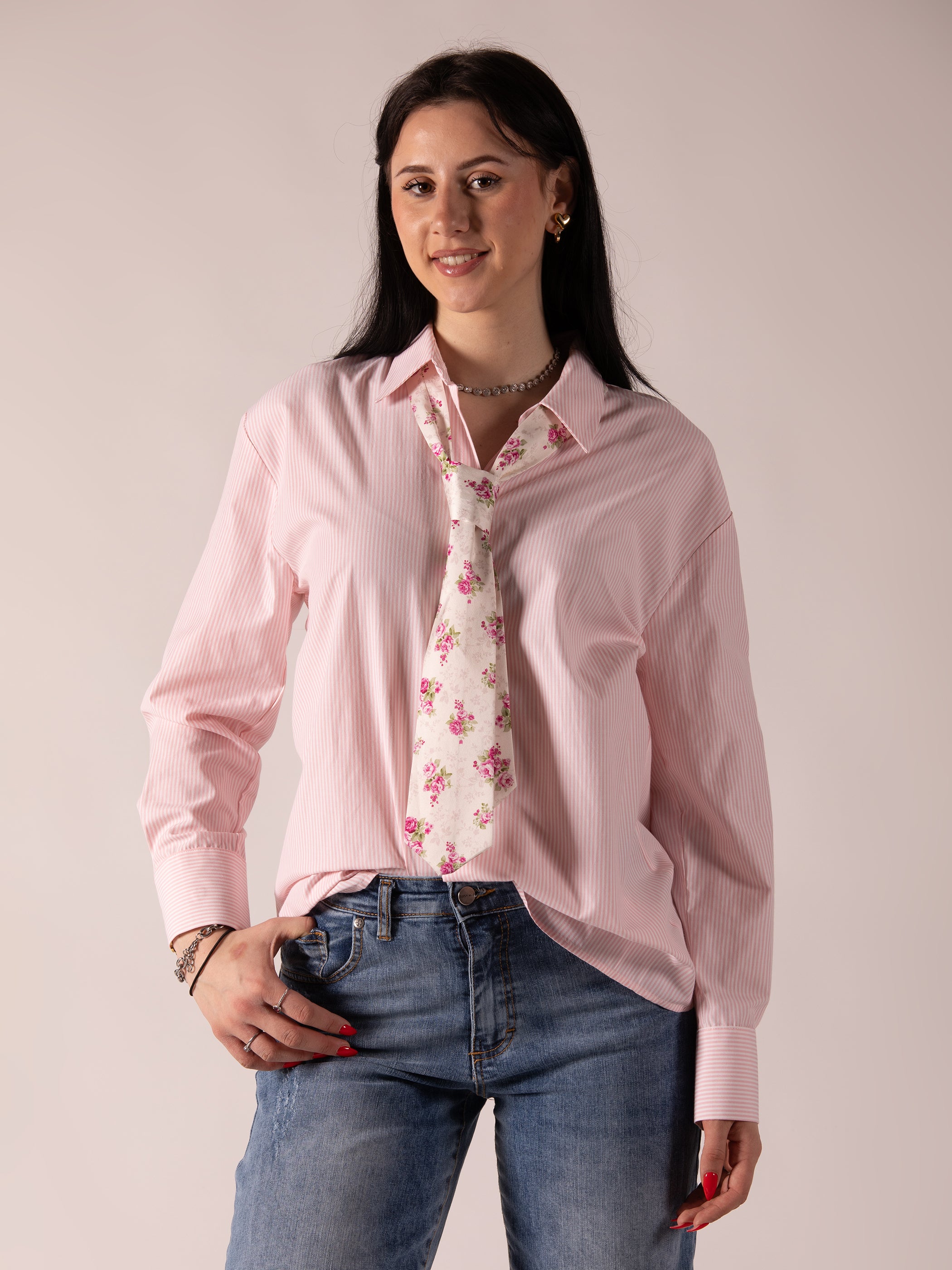 TENSIONE IN CAMICIA RIGHE