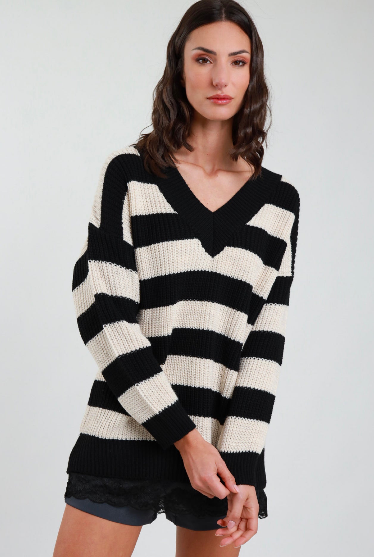 SUSY MIX MAGLIA V RIGATA